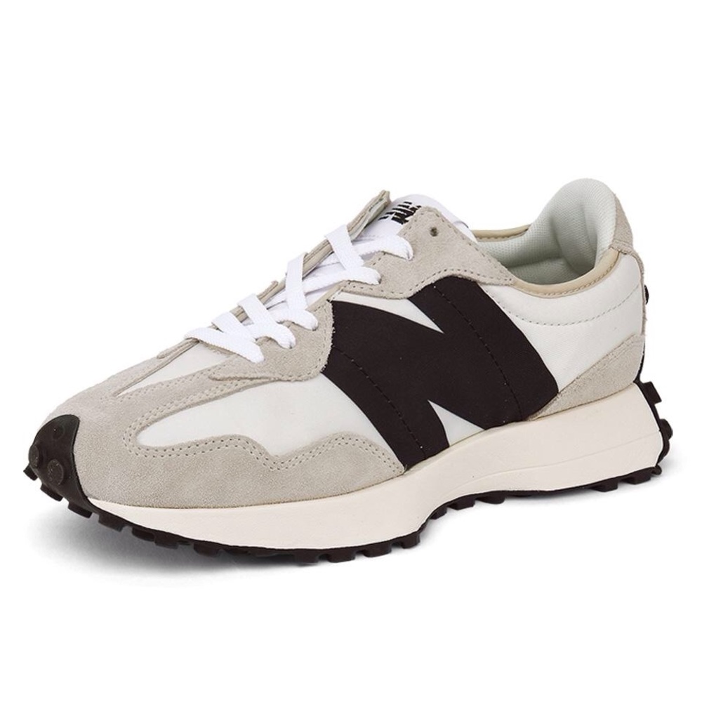 New Balance 327 Sneaker in Sea Salt Black Combo Size 9 Medium Width Fit. - Picture 9 of 11